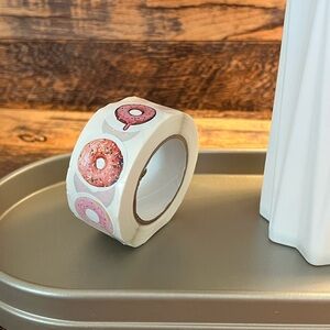 Decorative Sticker Roll 500 count!